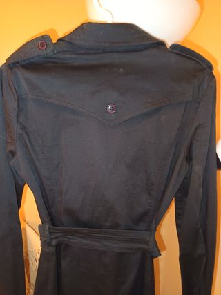 Gabardina de Mango 