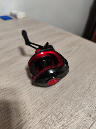 Carrete de pesca casting