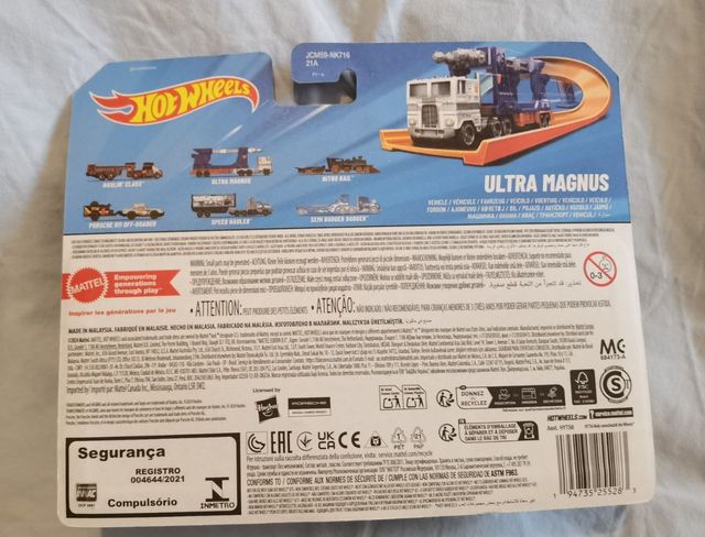 Hot Wheels Transformers Ultra Magnus