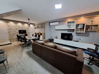 Casa pareada en venta en Els Molins en Mataró