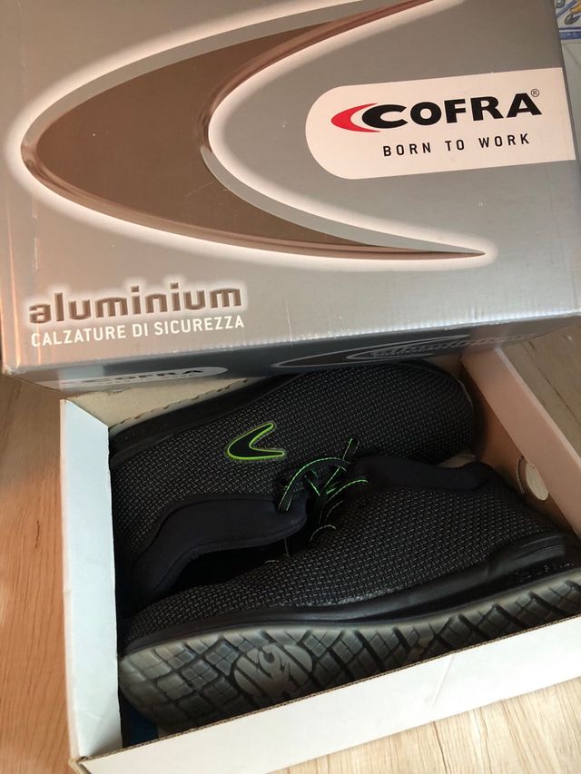Zapatos de seguridad Cofra T.42