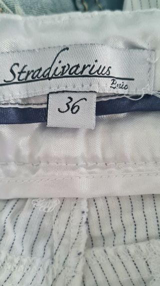 Pantalón rayas Stradivarius talla 36