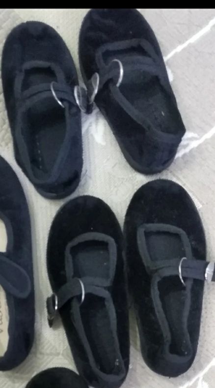 Zapatillas traje regional