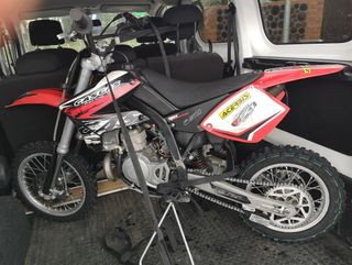 Moto 65 cc irrompible nunca en circuitos