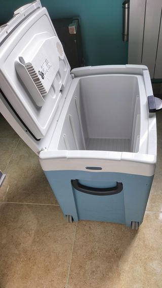 Nevera electrica 230v y 12v GIOSTYLE SHIVER 40