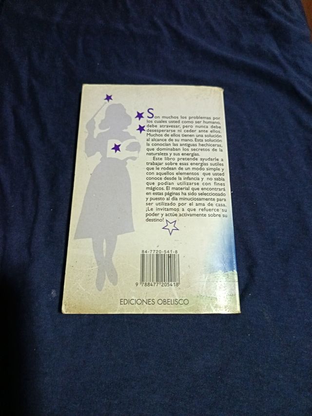 MAGIA CASERA-BOLSILLO (LIBROS DE BOLSILLO) (Spanish Edition)