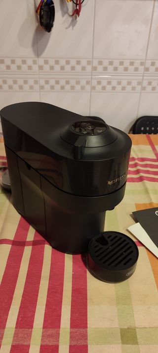 Cafetera Vertuo Nespresso 