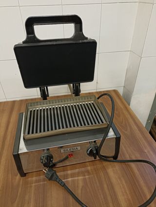 Sandwichera plancha industrial
