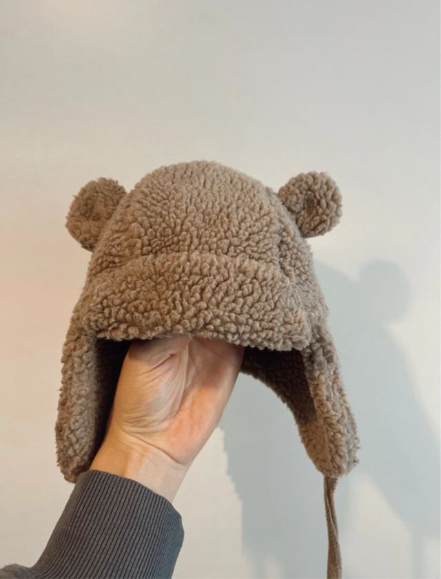 Gorro borreguillo C&A