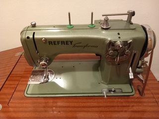 Máquina de coser refrey