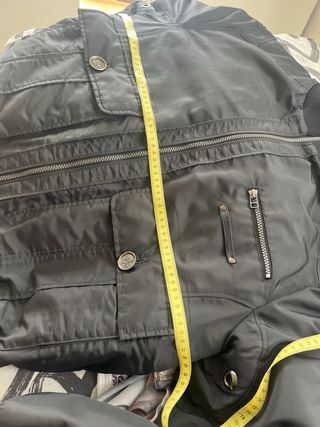 Cazadora de plumas Etiem