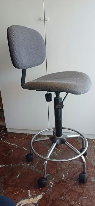 Silla giratoria de laboratorio