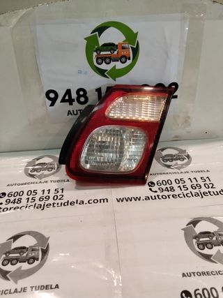 PILOTO TRASERO DERECHO INTERIOR NISSAN ALMERA 2003