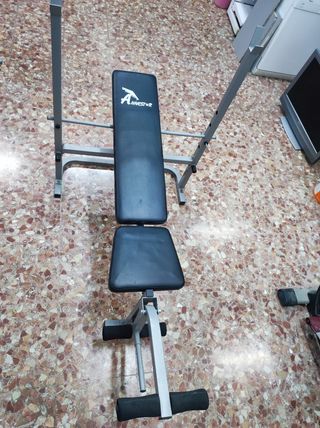 Banco de pesas, musculación 