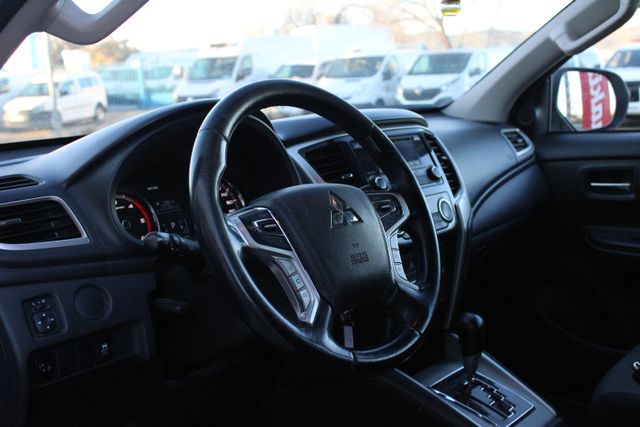 Mitsubishi L 200 **Año: 2021** CABINA DOBLE** 