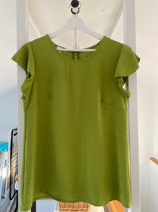 Blusa verde pistacho plumeti NUEVA