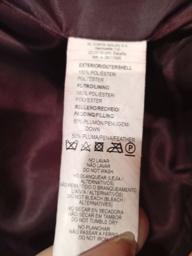 Plumas tintoretto granate