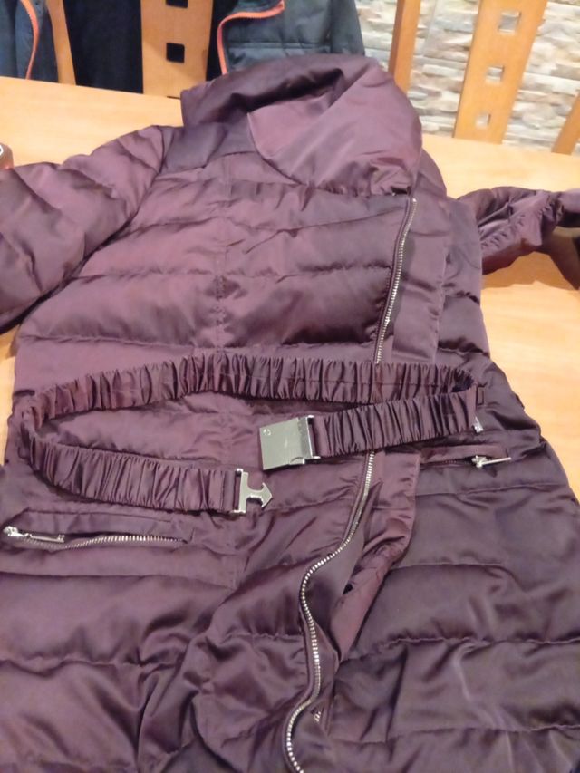 Plumas tintoretto granate