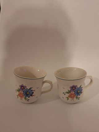 SET 2 TAZZE CON FIORI