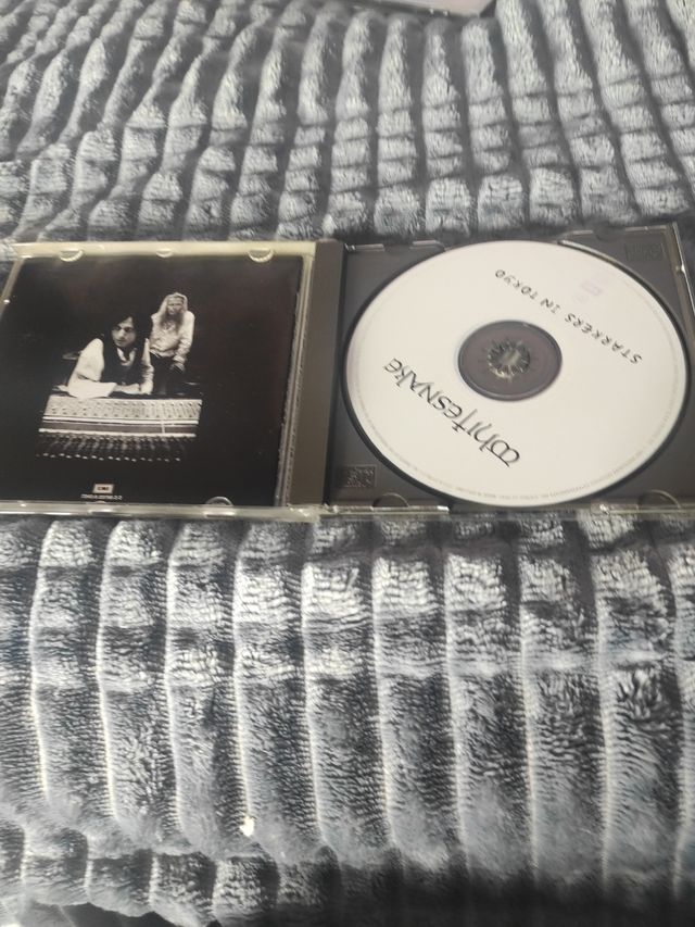 Whitesnake . Starkers in Tokyo