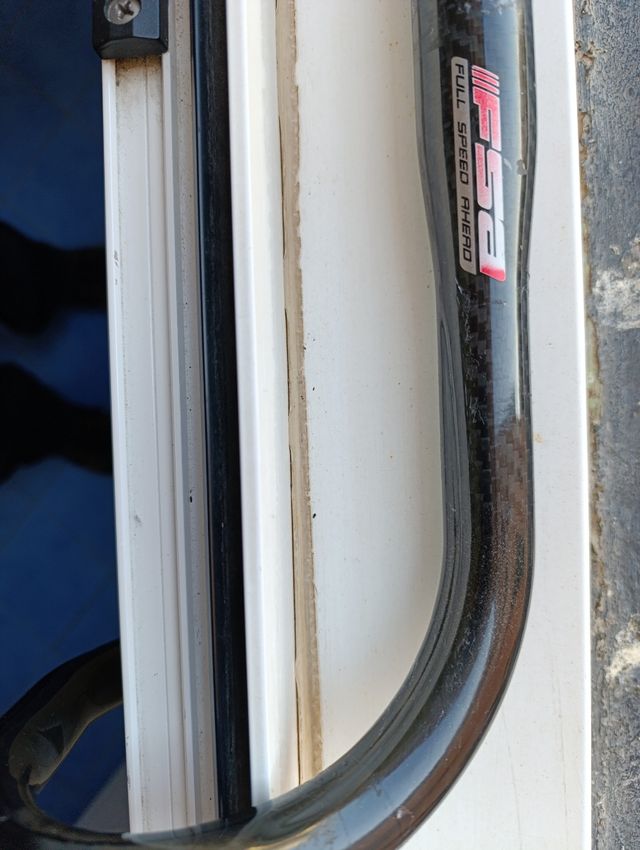 Manubrio fsa carbonio