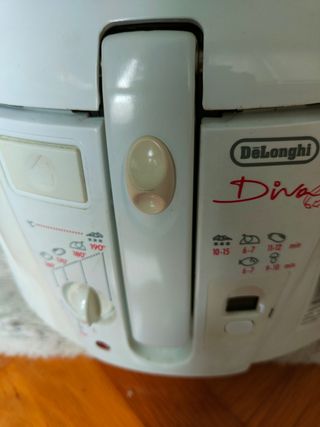 Freidora Delonghi nueva