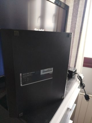 Xbox one 500 GB.