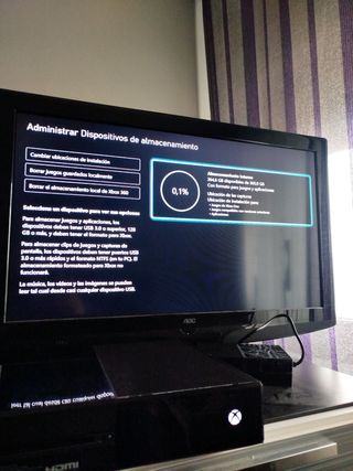 Xbox one 500 GB.