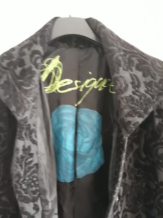 Gabardina Desigual 