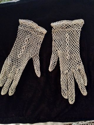 Guanti a rete beige vintage 