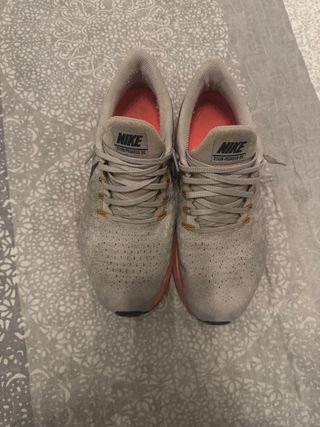 Zapatillas nike grises