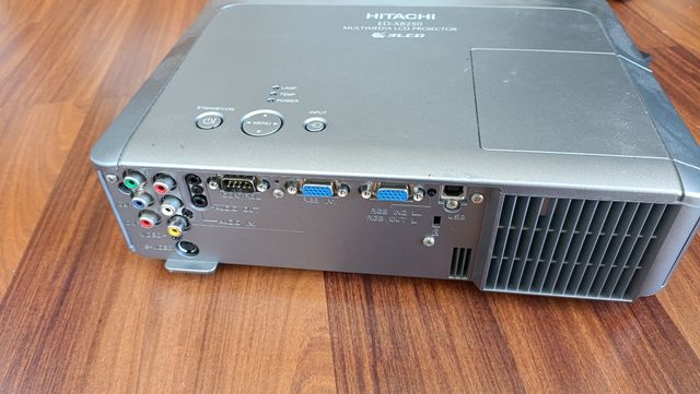 Proyector Hitachi