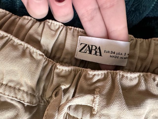 Calças cargo Zara bege tamanho XS