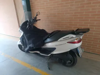 Burgman uh 200, 2009