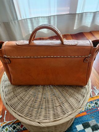 Bolso grande de cuero
