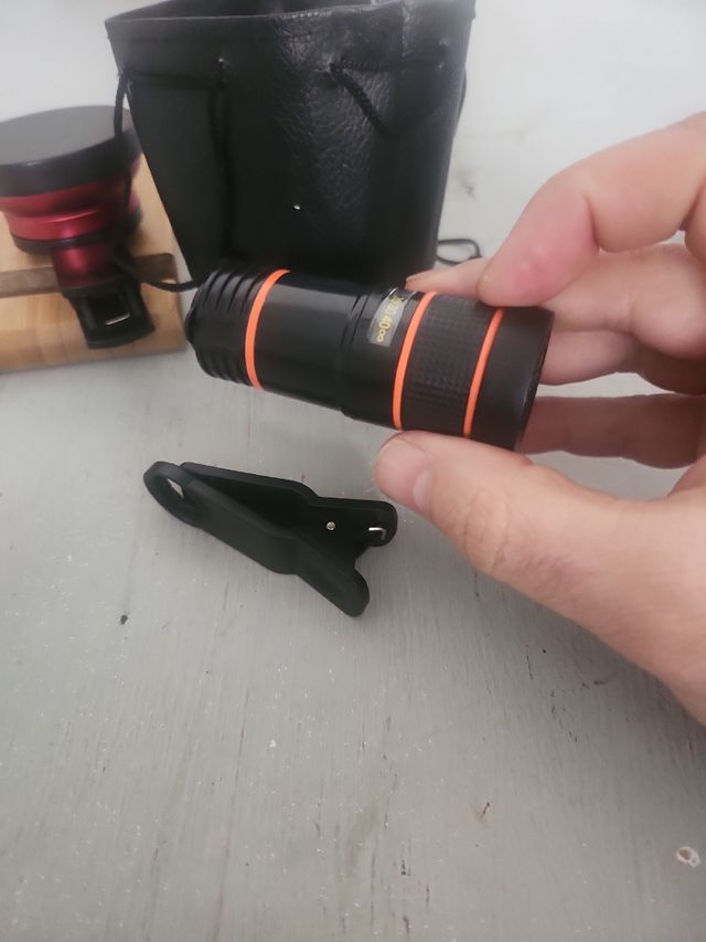 Zoom smartphone e lente foto angolare