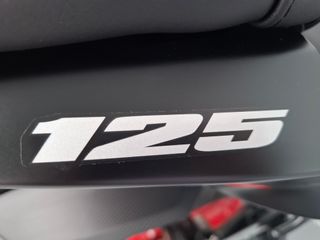 Suzuki  GSX 125 R 2025