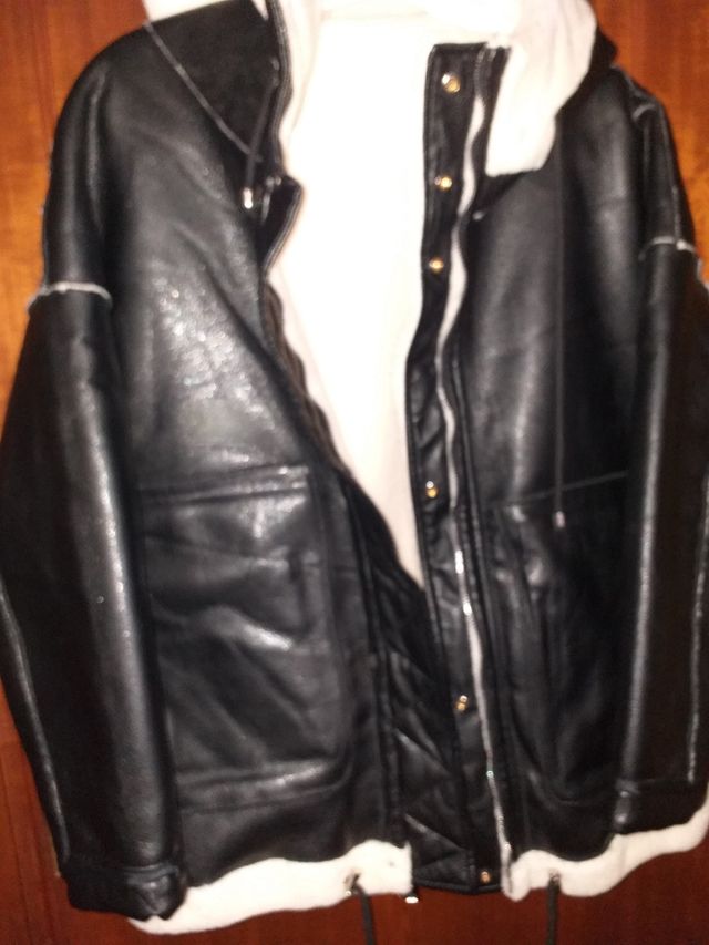 Cazadora reversible efecto piel*