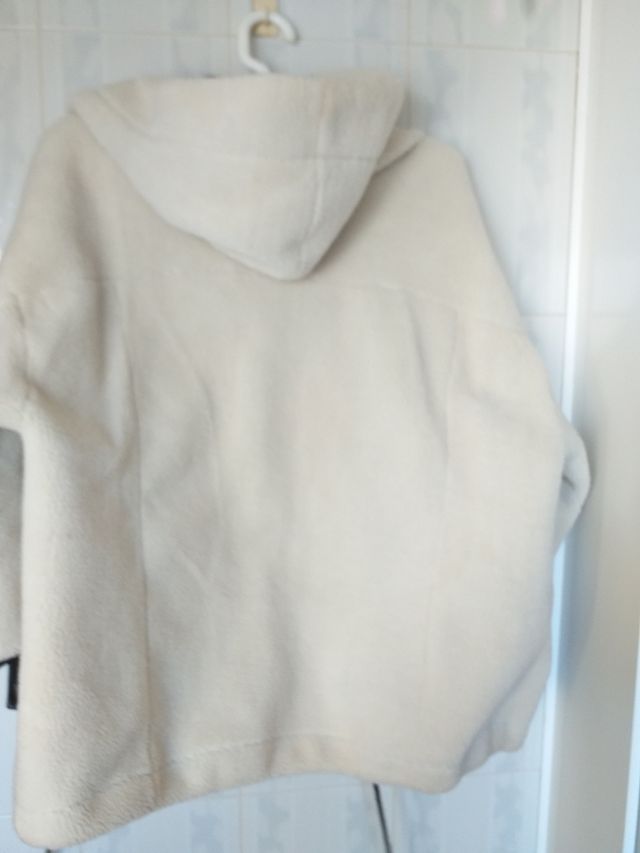 Cazadora reversible efecto piel*