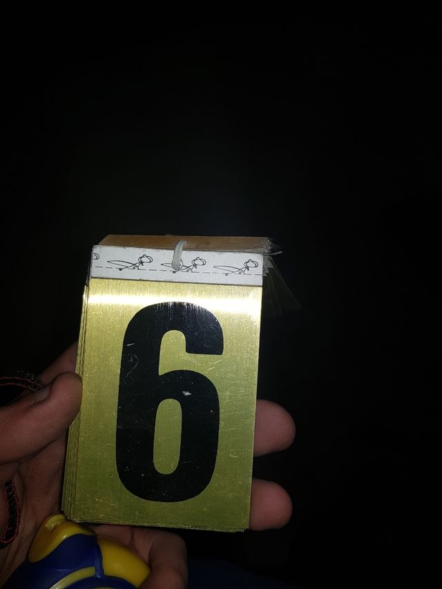 Números metálicos adesivos 20unds