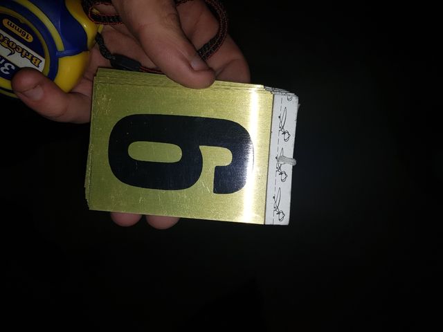 Números metálicos adesivos 20unds