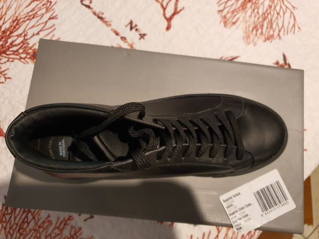 Sneakers Garment Project