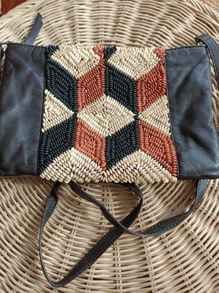 Bolso de piel marrón 