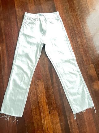 Pantalón blanco Zara