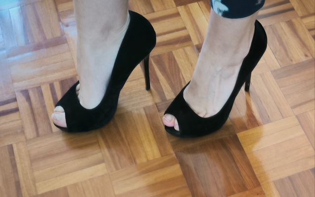 Zapatos negros de terciopelo