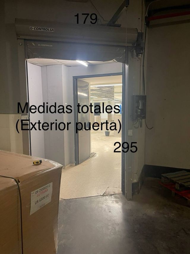 PUERTA enrollable rápida de lona en PUERTOLLANO