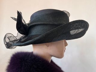 CAPPELLO NERO MAX MARA