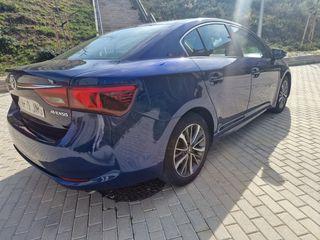 Toyota Avensis 2016