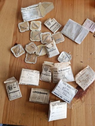 200 sedili antichi per orologi da polso