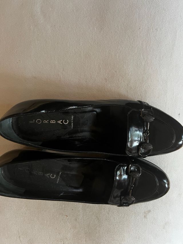 Scarpe di vernice nera